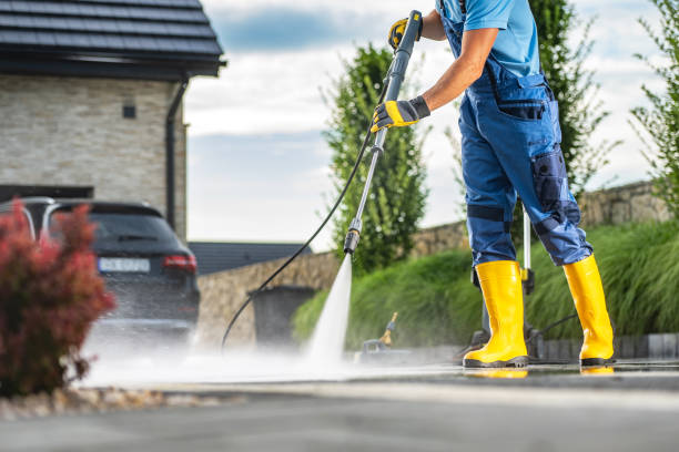 Best Sidewalk Pressure Washing  in Jonesboro, IL